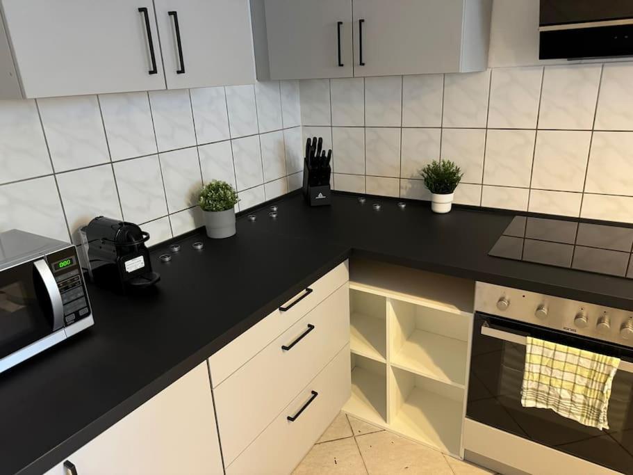 Townhouse Fuer 10 Personen Mit Garten Esslingen am Neckar Exteriér fotografie