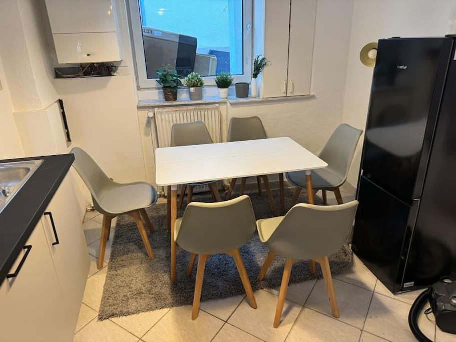 Townhouse Fuer 10 Personen Mit Garten Esslingen am Neckar Exteriér fotografie