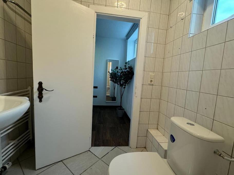 Townhouse Fuer 10 Personen Mit Garten Esslingen am Neckar Exteriér fotografie